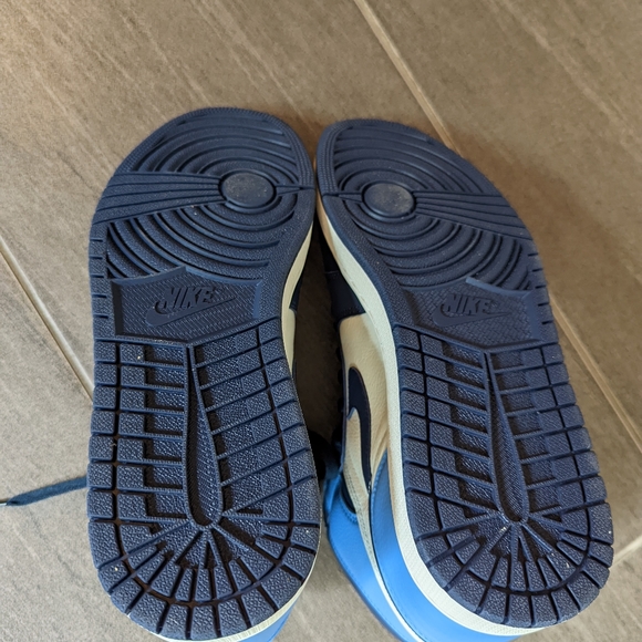 Jordan 1 Obsidian Size 12 - Picture 5 of 5